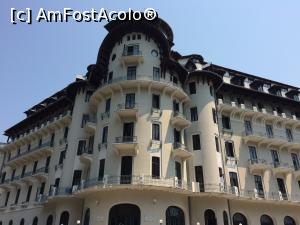 P03 [JUL-2017] Hotel Palace Govora, privit dinspre parc. 