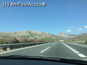 [P02] autostrada spre valencia » foto by ailynuka
 - 
<span class="allrVoted glyphicon glyphicon-heart hidden" id="av987622"></span>
<a class="m-l-10 hidden" id="sv987622" onclick="voting_Foto_DelVot(,987622,14534)" role="button">șterge vot <span class="glyphicon glyphicon-remove"></span></a>
<a id="v9987622" class=" c-red"  onclick="voting_Foto_SetVot(987622)" role="button"><span class="glyphicon glyphicon-heart-empty"></span> <b>LIKE</b> = Votează poza</a> <img class="hidden"  id="f987622W9" src="/imagini/loader.gif" border="0" /><span class="AjErrMes hidden" id="e987622ErM"></span>