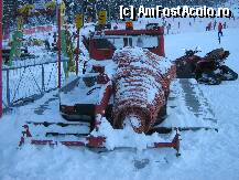 [P03] Partia Vartop- plugul de zapada si teleschiul » foto by luciaoradea
 - 
<span class="allrVoted glyphicon glyphicon-heart hidden" id="av188409"></span>
<a class="m-l-10 hidden" id="sv188409" onclick="voting_Foto_DelVot(,188409,14663)" role="button">șterge vot <span class="glyphicon glyphicon-remove"></span></a>
<a id="v9188409" class=" c-red"  onclick="voting_Foto_SetVot(188409)" role="button"><span class="glyphicon glyphicon-heart-empty"></span> <b>LIKE</b> = Votează poza</a> <img class="hidden"  id="f188409W9" src="/imagini/loader.gif" border="0" /><span class="AjErrMes hidden" id="e188409ErM"></span>