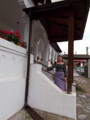 [P05] Contrast alb-roșu » foto by laurand <span class="label label-default labelC_thin small">NEVOTABILĂ</span>