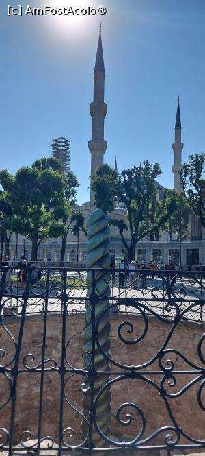 [P14] Coloana șarpelui » foto by Carmen Ion
 - 
<span class="allrVoted glyphicon glyphicon-heart hidden" id="av1508506"></span>
<a class="m-l-10 hidden" id="sv1508506" onclick="voting_Foto_DelVot(,1508506,14995)" role="button">șterge vot <span class="glyphicon glyphicon-remove"></span></a>
<a id="v91508506" class=" c-red"  onclick="voting_Foto_SetVot(1508506)" role="button"><span class="glyphicon glyphicon-heart-empty"></span> <b>LIKE</b> = Votează poza</a> <img class="hidden"  id="f1508506W9" src="/imagini/loader.gif" border="0" /><span class="AjErrMes hidden" id="e1508506ErM"></span>