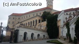 P06 [JUN-2016] Intrare la castelul Mikulov din Cehia (Moravia). 