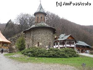 P05 [APR-2013] Manastirea Prislop, loc de referinta al romanilor din Ardeal. 