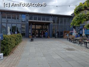 [P03] Oslo, Norsk Folkemuseum, Zona cu restaurant, cafenea, magazine » foto by mprofeanu
 - 
<span class="allrVoted glyphicon glyphicon-heart hidden" id="av1517112"></span>
<a class="m-l-10 hidden" id="sv1517112" onclick="voting_Foto_DelVot(,1517112,15474)" role="button">șterge vot <span class="glyphicon glyphicon-remove"></span></a>
<a id="v91517112" class=" c-red"  onclick="voting_Foto_SetVot(1517112)" role="button"><span class="glyphicon glyphicon-heart-empty"></span> <b>LIKE</b> = Votează poza</a> <img class="hidden"  id="f1517112W9" src="/imagini/loader.gif" border="0" /><span class="AjErrMes hidden" id="e1517112ErM"></span>