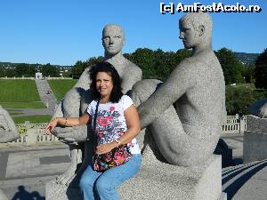 P22 [AUG-2012] In parcul Vigeland, prin lumea speciala a statuilor sale
