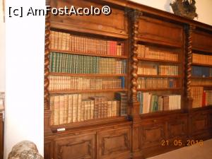 [P24] Muzeul de Artă Veche Apuseană 'Ing. Dumitru Furnică - Minovici'. Biblioteca.  » foto by iulianic
 - 
<span class="allrVoted glyphicon glyphicon-heart hidden" id="av740766"></span>
<a class="m-l-10 hidden" id="sv740766" onclick="voting_Foto_DelVot(,740766,15684)" role="button">șterge vot <span class="glyphicon glyphicon-remove"></span></a>
<a id="v9740766" class=" c-red"  onclick="voting_Foto_SetVot(740766)" role="button"><span class="glyphicon glyphicon-heart-empty"></span> <b>LIKE</b> = Votează poza</a> <img class="hidden"  id="f740766W9" src="/imagini/loader.gif" border="0" /><span class="AjErrMes hidden" id="e740766ErM"></span>