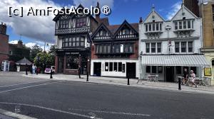 [P04] Windsor - spre palat » foto by Mika
 - 
<span class="allrVoted glyphicon glyphicon-heart hidden" id="av1509941"></span>
<a class="m-l-10 hidden" id="sv1509941" onclick="voting_Foto_DelVot(,1509941,16051)" role="button">șterge vot <span class="glyphicon glyphicon-remove"></span></a>
<a id="v91509941" class=" c-red"  onclick="voting_Foto_SetVot(1509941)" role="button"><span class="glyphicon glyphicon-heart-empty"></span> <b>LIKE</b> = Votează poza</a> <img class="hidden"  id="f1509941W9" src="/imagini/loader.gif" border="0" /><span class="AjErrMes hidden" id="e1509941ErM"></span>