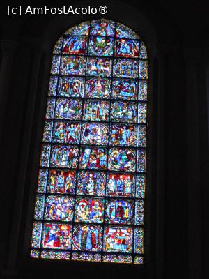 [P34] Chartres - Catedrala Notre-Dame de Chartres. Interior. » foto by iulianic
 - 
<span class="allrVoted glyphicon glyphicon-heart hidden" id="av1441143"></span>
<a class="m-l-10 hidden" id="sv1441143" onclick="voting_Foto_DelVot(,1441143,16471)" role="button">șterge vot <span class="glyphicon glyphicon-remove"></span></a>
<a id="v91441143" class=" c-red"  onclick="voting_Foto_SetVot(1441143)" role="button"><span class="glyphicon glyphicon-heart-empty"></span> <b>LIKE</b> = Votează poza</a> <img class="hidden"  id="f1441143W9" src="/imagini/loader.gif" border="0" /><span class="AjErrMes hidden" id="e1441143ErM"></span>