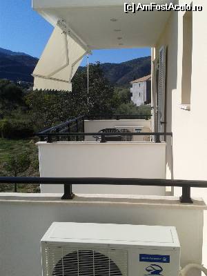 [P07] vedere spre cealalta terasa » foto by roxalexa
 - 
<span class="allrVoted glyphicon glyphicon-heart hidden" id="av514260"></span>
<a class="m-l-10 hidden" id="sv514260" onclick="voting_Foto_DelVot(,514260,16530)" role="button">șterge vot <span class="glyphicon glyphicon-remove"></span></a>
<a id="v9514260" class=" c-red"  onclick="voting_Foto_SetVot(514260)" role="button"><span class="glyphicon glyphicon-heart-empty"></span> <b>LIKE</b> = Votează poza</a> <img class="hidden"  id="f514260W9" src="/imagini/loader.gif" border="0" /><span class="AjErrMes hidden" id="e514260ErM"></span>