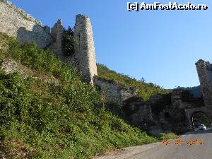 [P24] Cetatea Golubac - Cetatea în interior.  » foto by iulianic
 - 
<span class="allrVoted glyphicon glyphicon-heart hidden" id="av551609"></span>
<a class="m-l-10 hidden" id="sv551609" onclick="voting_Foto_DelVot(,551609,16590)" role="button">șterge vot <span class="glyphicon glyphicon-remove"></span></a>
<a id="v9551609" class=" c-red"  onclick="voting_Foto_SetVot(551609)" role="button"><span class="glyphicon glyphicon-heart-empty"></span> <b>LIKE</b> = Votează poza</a> <img class="hidden"  id="f551609W9" src="/imagini/loader.gif" border="0" /><span class="AjErrMes hidden" id="e551609ErM"></span>