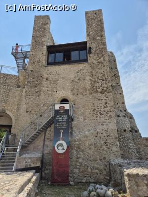 [P13] Cetatea Golubac - Turnul 8 » foto by ANILU
 - 
<span class="allrVoted glyphicon glyphicon-heart hidden" id="av1490798"></span>
<a class="m-l-10 hidden" id="sv1490798" onclick="voting_Foto_DelVot(,1490798,16590)" role="button">șterge vot <span class="glyphicon glyphicon-remove"></span></a>
<a id="v91490798" class=" c-red"  onclick="voting_Foto_SetVot(1490798)" role="button"><span class="glyphicon glyphicon-heart-empty"></span> <b>LIKE</b> = Votează poza</a> <img class="hidden"  id="f1490798W9" src="/imagini/loader.gif" border="0" /><span class="AjErrMes hidden" id="e1490798ErM"></span>