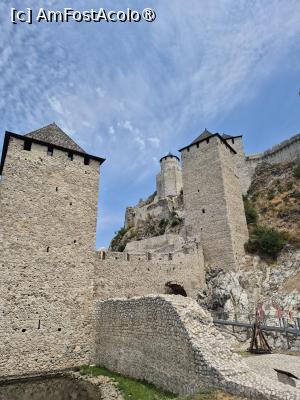 [P15] Cetatea Golubac - interior » foto by ANILU
 - 
<span class="allrVoted glyphicon glyphicon-heart hidden" id="av1490800"></span>
<a class="m-l-10 hidden" id="sv1490800" onclick="voting_Foto_DelVot(,1490800,16590)" role="button">șterge vot <span class="glyphicon glyphicon-remove"></span></a>
<a id="v91490800" class=" c-red"  onclick="voting_Foto_SetVot(1490800)" role="button"><span class="glyphicon glyphicon-heart-empty"></span> <b>LIKE</b> = Votează poza</a> <img class="hidden"  id="f1490800W9" src="/imagini/loader.gif" border="0" /><span class="AjErrMes hidden" id="e1490800ErM"></span>