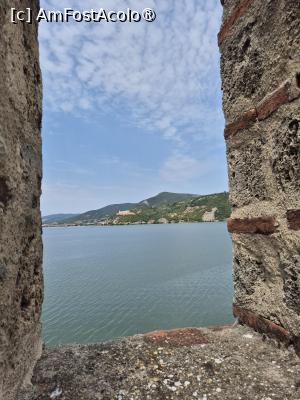[P22] Cetatea Golubac - vedere din turnul 9 » foto by ANILU
 - 
<span class="allrVoted glyphicon glyphicon-heart hidden" id="av1490807"></span>
<a class="m-l-10 hidden" id="sv1490807" onclick="voting_Foto_DelVot(,1490807,16590)" role="button">șterge vot <span class="glyphicon glyphicon-remove"></span></a>
<a id="v91490807" class=" c-red"  onclick="voting_Foto_SetVot(1490807)" role="button"><span class="glyphicon glyphicon-heart-empty"></span> <b>LIKE</b> = Votează poza</a> <img class="hidden"  id="f1490807W9" src="/imagini/loader.gif" border="0" /><span class="AjErrMes hidden" id="e1490807ErM"></span>