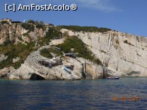 [P29] Zakynthos - Coborârea la Blue Caves.  » foto by iulianic
 - 
<span class="allrVoted glyphicon glyphicon-heart hidden" id="av908444"></span>
<a class="m-l-10 hidden" id="sv908444" onclick="voting_Foto_DelVot(,908444,16617)" role="button">șterge vot <span class="glyphicon glyphicon-remove"></span></a>
<a id="v9908444" class=" c-red"  onclick="voting_Foto_SetVot(908444)" role="button"><span class="glyphicon glyphicon-heart-empty"></span> <b>LIKE</b> = Votează poza</a> <img class="hidden"  id="f908444W9" src="/imagini/loader.gif" border="0" /><span class="AjErrMes hidden" id="e908444ErM"></span>