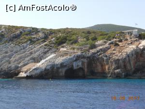 [P32] Zakynthos - Coborârea la Blue Caves.  » foto by iulianic
 - 
<span class="allrVoted glyphicon glyphicon-heart hidden" id="av908447"></span>
<a class="m-l-10 hidden" id="sv908447" onclick="voting_Foto_DelVot(,908447,16617)" role="button">șterge vot <span class="glyphicon glyphicon-remove"></span></a>
<a id="v9908447" class=" c-red"  onclick="voting_Foto_SetVot(908447)" role="button"><span class="glyphicon glyphicon-heart-empty"></span> <b>LIKE</b> = Votează poza</a> <img class="hidden"  id="f908447W9" src="/imagini/loader.gif" border="0" /><span class="AjErrMes hidden" id="e908447ErM"></span>