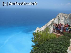 [P11] Navagio - balconul » foto by Ruxandra R
 - 
<span class="allrVoted glyphicon glyphicon-heart hidden" id="av759320"></span>
<a class="m-l-10 hidden" id="sv759320" onclick="voting_Foto_DelVot(,759320,16617)" role="button">șterge vot <span class="glyphicon glyphicon-remove"></span></a>
<a id="v9759320" class=" c-red"  onclick="voting_Foto_SetVot(759320)" role="button"><span class="glyphicon glyphicon-heart-empty"></span> <b>LIKE</b> = Votează poza</a> <img class="hidden"  id="f759320W9" src="/imagini/loader.gif" border="0" /><span class="AjErrMes hidden" id="e759320ErM"></span>