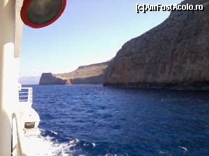 [P14] defileul Gramvoussa - Laguna Balos, unde se observa ridicarea partii de vest a insulei Creta, in timp ce in partea ei estica se scufunda lent in mare » foto by Swan1
 - 
<span class="allrVoted glyphicon glyphicon-heart hidden" id="av519931"></span>
<a class="m-l-10 hidden" id="sv519931" onclick="voting_Foto_DelVot(,519931,16666)" role="button">șterge vot <span class="glyphicon glyphicon-remove"></span></a>
<a id="v9519931" class=" c-red"  onclick="voting_Foto_SetVot(519931)" role="button"><span class="glyphicon glyphicon-heart-empty"></span> <b>LIKE</b> = Votează poza</a> <img class="hidden"  id="f519931W9" src="/imagini/loader.gif" border="0" /><span class="AjErrMes hidden" id="e519931ErM"></span>