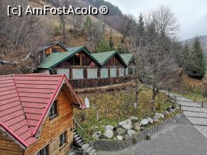 [P04] Cabana mică și restaurantul, văzute de la balconul nostru » foto by crismis
 - 
<span class="allrVoted glyphicon glyphicon-heart hidden" id="av1136778"></span>
<a class="m-l-10 hidden" id="sv1136778" onclick="voting_Foto_DelVot(,1136778,16721)" role="button">șterge vot <span class="glyphicon glyphicon-remove"></span></a>
<a id="v91136778" class=" c-red"  onclick="voting_Foto_SetVot(1136778)" role="button"><span class="glyphicon glyphicon-heart-empty"></span> <b>LIKE</b> = Votează poza</a> <img class="hidden"  id="f1136778W9" src="/imagini/loader.gif" border="0" /><span class="AjErrMes hidden" id="e1136778ErM"></span>