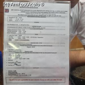 [P30] Din receptie » foto by Florenta90
 - 
<span class="allrVoted glyphicon glyphicon-heart hidden" id="av1518172"></span>
<a class="m-l-10 hidden" id="sv1518172" onclick="voting_Foto_DelVot(,1518172,16748)" role="button">șterge vot <span class="glyphicon glyphicon-remove"></span></a>
<a id="v91518172" class=" c-red"  onclick="voting_Foto_SetVot(1518172)" role="button"><span class="glyphicon glyphicon-heart-empty"></span> <b>LIKE</b> = Votează poza</a> <img class="hidden"  id="f1518172W9" src="/imagini/loader.gif" border="0" /><span class="AjErrMes hidden" id="e1518172ErM"></span>