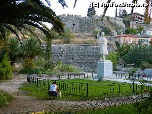 [P79] Nafplio - parcul central, in fata caruia am luat autobuzul pt. intoarcerea in Tolo » foto by ileanaxperta*
 - 
<span class="allrVoted glyphicon glyphicon-heart hidden" id="av629763"></span>
<a class="m-l-10 hidden" id="sv629763" onclick="voting_Foto_DelVot(,629763,17072)" role="button">șterge vot <span class="glyphicon glyphicon-remove"></span></a>
<a id="v9629763" class=" c-red"  onclick="voting_Foto_SetVot(629763)" role="button"><span class="glyphicon glyphicon-heart-empty"></span> <b>LIKE</b> = Votează poza</a> <img class="hidden"  id="f629763W9" src="/imagini/loader.gif" border="0" /><span class="AjErrMes hidden" id="e629763ErM"></span>