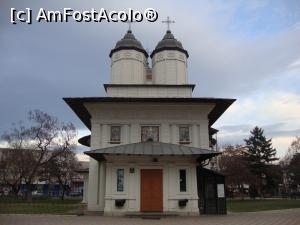 [P32] În apropierea pieței din Buzău se află biserica ”Sfinții Îngeri”, declarată și aceasta ”monument istoric”.  » foto by Floryn81
 - 
<span class="allrVoted glyphicon glyphicon-heart hidden" id="av820614"></span>
<a class="m-l-10 hidden" id="sv820614" onclick="voting_Foto_DelVot(,820614,17366)" role="button">șterge vot <span class="glyphicon glyphicon-remove"></span></a>
<a id="v9820614" class=" c-red"  onclick="voting_Foto_SetVot(820614)" role="button"><span class="glyphicon glyphicon-heart-empty"></span> <b>LIKE</b> = Votează poza</a> <img class="hidden"  id="f820614W9" src="/imagini/loader.gif" border="0" /><span class="AjErrMes hidden" id="e820614ErM"></span>