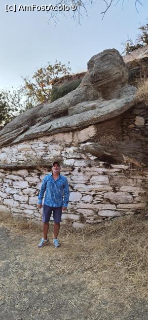 [P34] Kea, faimosul leu antic, de la marginea Ioulidei în comparație cu statura unui om » foto by irinad
 - 
<span class="allrVoted glyphicon glyphicon-heart hidden" id="av1544864"></span>
<a class="m-l-10 hidden" id="sv1544864" onclick="voting_Foto_DelVot(,1544864,17461)" role="button">șterge vot <span class="glyphicon glyphicon-remove"></span></a>
<a id="v91544864" class=" c-red"  onclick="voting_Foto_SetVot(1544864)" role="button"><span class="glyphicon glyphicon-heart-empty"></span> <b>LIKE</b> = Votează poza</a> <img class="hidden"  id="f1544864W9" src="/imagini/loader.gif" border="0" /><span class="AjErrMes hidden" id="e1544864ErM"></span>