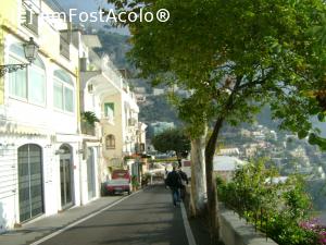 [P16] Soseaua din Positano » foto by elenamanea
 - 
<span class="allrVoted glyphicon glyphicon-heart hidden" id="av707322"></span>
<a class="m-l-10 hidden" id="sv707322" onclick="voting_Foto_DelVot(,707322,17505)" role="button">șterge vot <span class="glyphicon glyphicon-remove"></span></a>
<a id="v9707322" class=" c-red"  onclick="voting_Foto_SetVot(707322)" role="button"><span class="glyphicon glyphicon-heart-empty"></span> <b>LIKE</b> = Votează poza</a> <img class="hidden"  id="f707322W9" src="/imagini/loader.gif" border="0" /><span class="AjErrMes hidden" id="e707322ErM"></span>