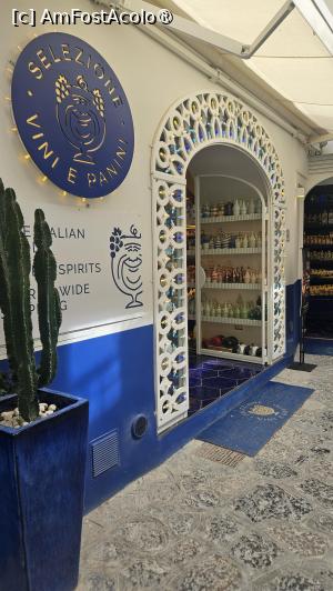 [P20] la pas prin Positano » foto by robert
 - 
<span class="allrVoted glyphicon glyphicon-heart hidden" id="av1532024"></span>
<a class="m-l-10 hidden" id="sv1532024" onclick="voting_Foto_DelVot(,1532024,17505)" role="button">șterge vot <span class="glyphicon glyphicon-remove"></span></a>
<a id="v91532024" class=" c-red"  onclick="voting_Foto_SetVot(1532024)" role="button"><span class="glyphicon glyphicon-heart-empty"></span> <b>LIKE</b> = Votează poza</a> <img class="hidden"  id="f1532024W9" src="/imagini/loader.gif" border="0" /><span class="AjErrMes hidden" id="e1532024ErM"></span>