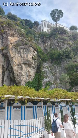 [P20] Positano - vedere de pe faleză » foto by ANILU
 - 
<span class="allrVoted glyphicon glyphicon-heart hidden" id="av1460583"></span>
<a class="m-l-10 hidden" id="sv1460583" onclick="voting_Foto_DelVot(,1460583,17505)" role="button">șterge vot <span class="glyphicon glyphicon-remove"></span></a>
<a id="v91460583" class=" c-red"  onclick="voting_Foto_SetVot(1460583)" role="button"><span class="glyphicon glyphicon-heart-empty"></span> <b>LIKE</b> = Votează poza</a> <img class="hidden"  id="f1460583W9" src="/imagini/loader.gif" border="0" /><span class="AjErrMes hidden" id="e1460583ErM"></span>