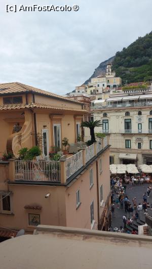 [P40] Amalfi - vedere generală » foto by ANILU
 - 
<span class="allrVoted glyphicon glyphicon-heart hidden" id="av1460603"></span>
<a class="m-l-10 hidden" id="sv1460603" onclick="voting_Foto_DelVot(,1460603,17505)" role="button">șterge vot <span class="glyphicon glyphicon-remove"></span></a>
<a id="v91460603" class=" c-red"  onclick="voting_Foto_SetVot(1460603)" role="button"><span class="glyphicon glyphicon-heart-empty"></span> <b>LIKE</b> = Votează poza</a> <img class="hidden"  id="f1460603W9" src="/imagini/loader.gif" border="0" /><span class="AjErrMes hidden" id="e1460603ErM"></span>