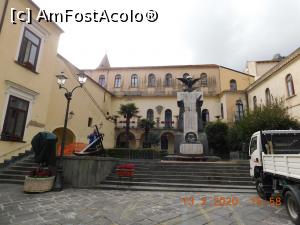 P19 [FEB-2020] Piazza Municipio şi Primăria Amalfi