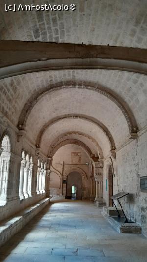 [P26] abatia Montmajour, cloître cu cele 4 galerii » foto by Yolanda
 - 
<span class="allrVoted glyphicon glyphicon-heart hidden" id="av1519090"></span>
<a class="m-l-10 hidden" id="sv1519090" onclick="voting_Foto_DelVot(,1519090,17531)" role="button">șterge vot <span class="glyphicon glyphicon-remove"></span></a>
<a id="v91519090" class=" c-red"  onclick="voting_Foto_SetVot(1519090)" role="button"><span class="glyphicon glyphicon-heart-empty"></span> <b>LIKE</b> = Votează poza</a> <img class="hidden"  id="f1519090W9" src="/imagini/loader.gif" border="0" /><span class="AjErrMes hidden" id="e1519090ErM"></span>