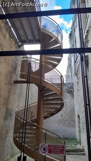 [P34] abatia Montmajour, scara de fier forjat » foto by Yolanda
 - 
<span class="allrVoted glyphicon glyphicon-heart hidden" id="av1519098"></span>
<a class="m-l-10 hidden" id="sv1519098" onclick="voting_Foto_DelVot(,1519098,17531)" role="button">șterge vot <span class="glyphicon glyphicon-remove"></span></a>
<a id="v91519098" class=" c-red"  onclick="voting_Foto_SetVot(1519098)" role="button"><span class="glyphicon glyphicon-heart-empty"></span> <b>LIKE</b> = Votează poza</a> <img class="hidden"  id="f1519098W9" src="/imagini/loader.gif" border="0" /><span class="AjErrMes hidden" id="e1519098ErM"></span>