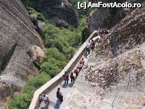 [P18] Potecă ce coboară de la Marea Meteoră.  » foto by tata123 🔱
 - 
<span class="allrVoted glyphicon glyphicon-heart hidden" id="av635714"></span>
<a class="m-l-10 hidden" id="sv635714" onclick="voting_Foto_DelVot(,635714,17685)" role="button">șterge vot <span class="glyphicon glyphicon-remove"></span></a>
<a id="v9635714" class=" c-red"  onclick="voting_Foto_SetVot(635714)" role="button"><span class="glyphicon glyphicon-heart-empty"></span> <b>LIKE</b> = Votează poza</a> <img class="hidden"  id="f635714W9" src="/imagini/loader.gif" border="0" /><span class="AjErrMes hidden" id="e635714ErM"></span>