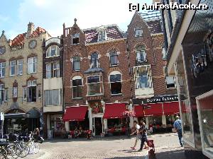 [P12] Braseria Douwe Egberts din Utrecht -in drum spre biserica lui Willibrord » foto by mireille
 - 
<span class="allrVoted glyphicon glyphicon-heart hidden" id="av579616"></span>
<a class="m-l-10 hidden" id="sv579616" onclick="voting_Foto_DelVot(,579616,17711)" role="button">șterge vot <span class="glyphicon glyphicon-remove"></span></a>
<a id="v9579616" class=" c-red"  onclick="voting_Foto_SetVot(579616)" role="button"><span class="glyphicon glyphicon-heart-empty"></span> <b>LIKE</b> = Votează poza</a> <img class="hidden"  id="f579616W9" src="/imagini/loader.gif" border="0" /><span class="AjErrMes hidden" id="e579616ErM"></span>