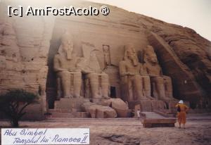 [P20] Egipt 1991, Abu Simbel » foto by Michi
 - 
<span class="allrVoted glyphicon glyphicon-heart hidden" id="av1469423"></span>
<a class="m-l-10 hidden" id="sv1469423" onclick="voting_Foto_DelVot(,1469423,17887)" role="button">șterge vot <span class="glyphicon glyphicon-remove"></span></a>
<a id="v91469423" class=" c-red"  onclick="voting_Foto_SetVot(1469423)" role="button"><span class="glyphicon glyphicon-heart-empty"></span> <b>LIKE</b> = Votează poza</a> <img class="hidden"  id="f1469423W9" src="/imagini/loader.gif" border="0" /><span class="AjErrMes hidden" id="e1469423ErM"></span>