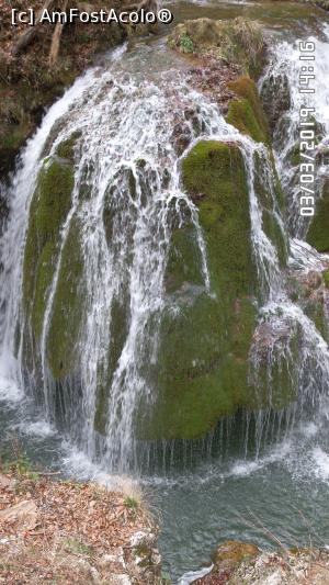 [P13] Cascada Bigăr.  » foto by ungureanica
 - 
<span class="allrVoted glyphicon glyphicon-heart hidden" id="av1058376"></span>
<a class="m-l-10 hidden" id="sv1058376" onclick="voting_Foto_DelVot(,1058376,17936)" role="button">șterge vot <span class="glyphicon glyphicon-remove"></span></a>
<a id="v91058376" class=" c-red"  onclick="voting_Foto_SetVot(1058376)" role="button"><span class="glyphicon glyphicon-heart-empty"></span> <b>LIKE</b> = Votează poza</a> <img class="hidden"  id="f1058376W9" src="/imagini/loader.gif" border="0" /><span class="AjErrMes hidden" id="e1058376ErM"></span>