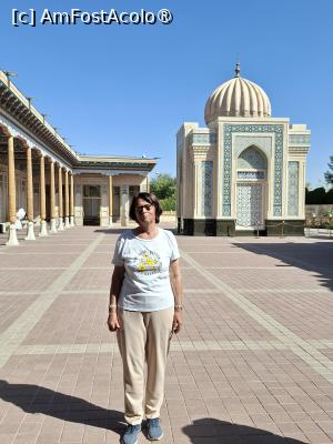 [P75] Uzbekistan, Samarkand, Mormântul Președintelui Islom Karimov și un frumos loc de adăpost și rugăciune » foto by mprofeanu
 - 
<span class="allrVoted glyphicon glyphicon-heart hidden" id="av1549329"></span>
<a class="m-l-10 hidden" id="sv1549329" onclick="voting_Foto_DelVot(,1549329,18174)" role="button">șterge vot <span class="glyphicon glyphicon-remove"></span></a>
<a id="v91549329" class=" c-red"  onclick="voting_Foto_SetVot(1549329)" role="button"><span class="glyphicon glyphicon-heart-empty"></span> <b>LIKE</b> = Votează poza</a> <img class="hidden"  id="f1549329W9" src="/imagini/loader.gif" border="0" /><span class="AjErrMes hidden" id="e1549329ErM"></span>