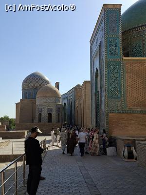 [P78] Uzbekistan, Samarkand, Necropola Shah-i-Zinda » foto by mprofeanu
 - 
<span class="allrVoted glyphicon glyphicon-heart hidden" id="av1549332"></span>
<a class="m-l-10 hidden" id="sv1549332" onclick="voting_Foto_DelVot(,1549332,18174)" role="button">șterge vot <span class="glyphicon glyphicon-remove"></span></a>
<a id="v91549332" class=" c-red"  onclick="voting_Foto_SetVot(1549332)" role="button"><span class="glyphicon glyphicon-heart-empty"></span> <b>LIKE</b> = Votează poza</a> <img class="hidden"  id="f1549332W9" src="/imagini/loader.gif" border="0" /><span class="AjErrMes hidden" id="e1549332ErM"></span>