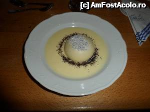 P11 [OCT-2013] Galusca cu prune si sos de vanilie