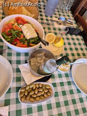 [P11] Restaurant Militzis - aperitive » foto by ANILU
 - 
<span class="allrVoted glyphicon glyphicon-heart hidden" id="av1505202"></span>
<a class="m-l-10 hidden" id="sv1505202" onclick="voting_Foto_DelVot(,1505202,18341)" role="button">șterge vot <span class="glyphicon glyphicon-remove"></span></a>
<a id="v91505202" class=" c-red"  onclick="voting_Foto_SetVot(1505202)" role="button"><span class="glyphicon glyphicon-heart-empty"></span> <b>LIKE</b> = Votează poza</a> <img class="hidden"  id="f1505202W9" src="/imagini/loader.gif" border="0" /><span class="AjErrMes hidden" id="e1505202ErM"></span>