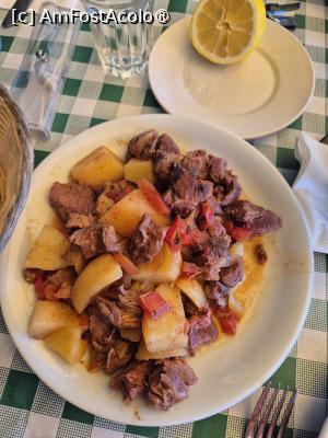 [P13] Restaurant Militzis - miel la cuptor, un fel de tocană » foto by ANILU
 - 
<span class="allrVoted glyphicon glyphicon-heart hidden" id="av1505204"></span>
<a class="m-l-10 hidden" id="sv1505204" onclick="voting_Foto_DelVot(,1505204,18341)" role="button">șterge vot <span class="glyphicon glyphicon-remove"></span></a>
<a id="v91505204" class=" c-red"  onclick="voting_Foto_SetVot(1505204)" role="button"><span class="glyphicon glyphicon-heart-empty"></span> <b>LIKE</b> = Votează poza</a> <img class="hidden"  id="f1505204W9" src="/imagini/loader.gif" border="0" /><span class="AjErrMes hidden" id="e1505204ErM"></span>