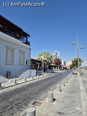 [P02] Larnaca - pe faleză dincolo de cetate » foto by ANILU
 - 
<span class="allrVoted glyphicon glyphicon-heart hidden" id="av1505193"></span>
<a class="m-l-10 hidden" id="sv1505193" onclick="voting_Foto_DelVot(,1505193,18341)" role="button">șterge vot <span class="glyphicon glyphicon-remove"></span></a>
<a id="v91505193" class=" c-red"  onclick="voting_Foto_SetVot(1505193)" role="button"><span class="glyphicon glyphicon-heart-empty"></span> <b>LIKE</b> = Votează poza</a> <img class="hidden"  id="f1505193W9" src="/imagini/loader.gif" border="0" /><span class="AjErrMes hidden" id="e1505193ErM"></span>