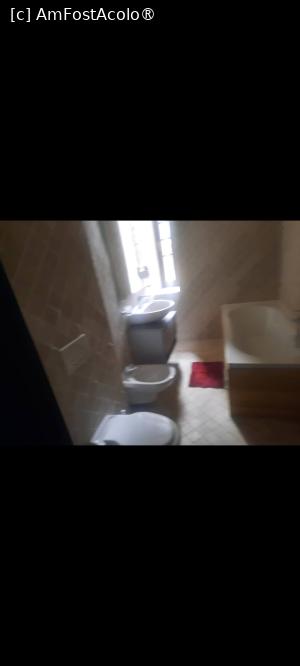 [P05] Camera de la etaj baie » foto by Teodor17
 - 
<span class="allrVoted glyphicon glyphicon-heart hidden" id="av1503714"></span>
<a class="m-l-10 hidden" id="sv1503714" onclick="voting_Foto_DelVot(,1503714,18365)" role="button">șterge vot <span class="glyphicon glyphicon-remove"></span></a>
<a id="v91503714" class=" c-red"  onclick="voting_Foto_SetVot(1503714)" role="button"><span class="glyphicon glyphicon-heart-empty"></span> <b>LIKE</b> = Votează poza</a> <img class="hidden"  id="f1503714W9" src="/imagini/loader.gif" border="0" /><span class="AjErrMes hidden" id="e1503714ErM"></span>