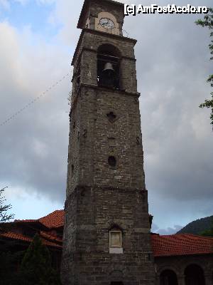 P06 [JUN-2013] biserica din centrul localitatii