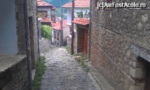 [P12] Uliţă pavată cu piatră din Metsovo, regiunea Epir, Grecia.  » foto by traian.leuca †
 - 
<span class="allrVoted glyphicon glyphicon-heart hidden" id="av568819"></span>
<a class="m-l-10 hidden" id="sv568819" onclick="voting_Foto_DelVot(,568819,18401)" role="button">șterge vot <span class="glyphicon glyphicon-remove"></span></a>
<a id="v9568819" class=" c-red"  onclick="voting_Foto_SetVot(568819)" role="button"><span class="glyphicon glyphicon-heart-empty"></span> <b>LIKE</b> = Votează poza</a> <img class="hidden"  id="f568819W9" src="/imagini/loader.gif" border="0" /><span class="AjErrMes hidden" id="e568819ErM"></span>