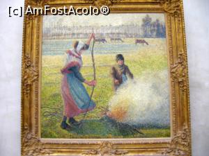 [P20] Pissaro- tineri ţărani făcând focul » foto by Michi
 - 
<span class="allrVoted glyphicon glyphicon-heart hidden" id="av1145662"></span>
<a class="m-l-10 hidden" id="sv1145662" onclick="voting_Foto_DelVot(,1145662,18452)" role="button">șterge vot <span class="glyphicon glyphicon-remove"></span></a>
<a id="v91145662" class=" c-red"  onclick="voting_Foto_SetVot(1145662)" role="button"><span class="glyphicon glyphicon-heart-empty"></span> <b>LIKE</b> = Votează poza</a> <img class="hidden"  id="f1145662W9" src="/imagini/loader.gif" border="0" /><span class="AjErrMes hidden" id="e1145662ErM"></span>