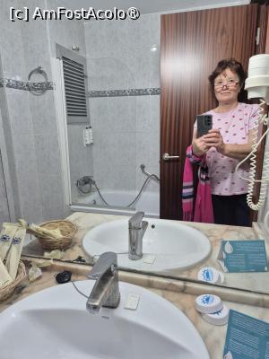 [P21] Hotel Fuengirola Park - prin baie » foto by ANILU
 - 
<span class="allrVoted glyphicon glyphicon-heart hidden" id="av1486183"></span>
<a class="m-l-10 hidden" id="sv1486183" onclick="voting_Foto_DelVot(,1486183,18616)" role="button">șterge vot <span class="glyphicon glyphicon-remove"></span></a>
<a id="v91486183" class=" c-red"  onclick="voting_Foto_SetVot(1486183)" role="button"><span class="glyphicon glyphicon-heart-empty"></span> <b>LIKE</b> = Votează poza</a> <img class="hidden"  id="f1486183W9" src="/imagini/loader.gif" border="0" /><span class="AjErrMes hidden" id="e1486183ErM"></span>