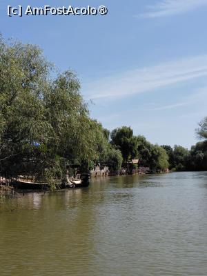 [P11] canal Uzlina » foto by Yolanda
 - 
<span class="allrVoted glyphicon glyphicon-heart hidden" id="av1541320"></span>
<a class="m-l-10 hidden" id="sv1541320" onclick="voting_Foto_DelVot(,1541320,18727)" role="button">șterge vot <span class="glyphicon glyphicon-remove"></span></a>
<a id="v91541320" class=" c-red"  onclick="voting_Foto_SetVot(1541320)" role="button"><span class="glyphicon glyphicon-heart-empty"></span> <b>LIKE</b> = Votează poza</a> <img class="hidden"  id="f1541320W9" src="/imagini/loader.gif" border="0" /><span class="AjErrMes hidden" id="e1541320ErM"></span>