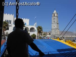 [P07] Pe mare, la Symi - Acostarea la Yialos. Turnul cu ceas și sediul poliției.  » foto by iulianic
 - 
<span class="allrVoted glyphicon glyphicon-heart hidden" id="av1020821"></span>
<a class="m-l-10 hidden" id="sv1020821" onclick="voting_Foto_DelVot(,1020821,18817)" role="button">șterge vot <span class="glyphicon glyphicon-remove"></span></a>
<a id="v91020821" class=" c-red"  onclick="voting_Foto_SetVot(1020821)" role="button"><span class="glyphicon glyphicon-heart-empty"></span> <b>LIKE</b> = Votează poza</a> <img class="hidden"  id="f1020821W9" src="/imagini/loader.gif" border="0" /><span class="AjErrMes hidden" id="e1020821ErM"></span>